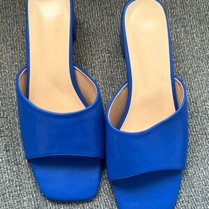 Blue Women's Slide Sandals size 9-9.5 wide 40